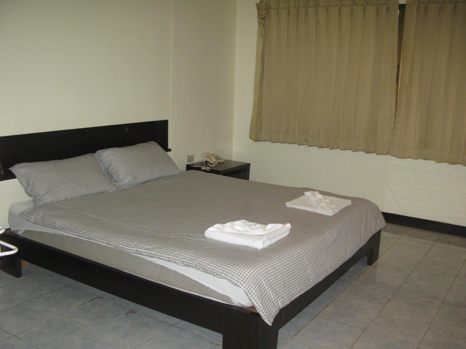 Oyo 244 Roar Inn Patong المظهر الخارجي الصورة