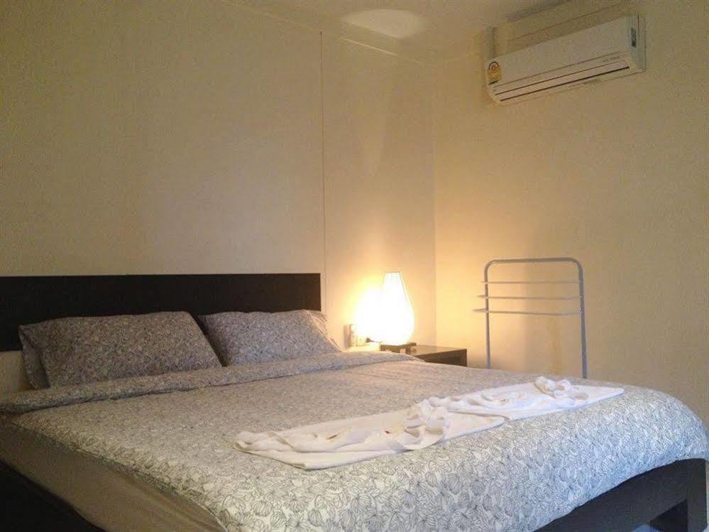 Oyo 244 Roar Inn Patong المظهر الخارجي الصورة